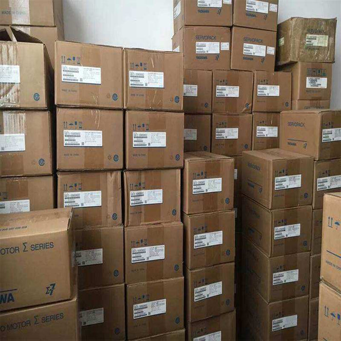 Yaska GoldsellerServer Driver Plc ControllerWarehouse Stock SGDV-3R5D01A 100% Original