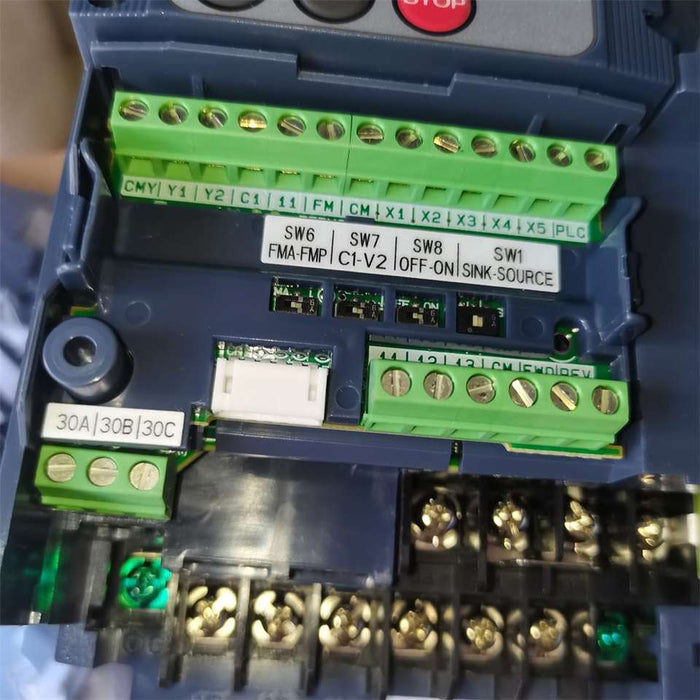 Fuji Industrialautomation Products Fuji HakkoColor Hmi Display V9100IC 100% original and new